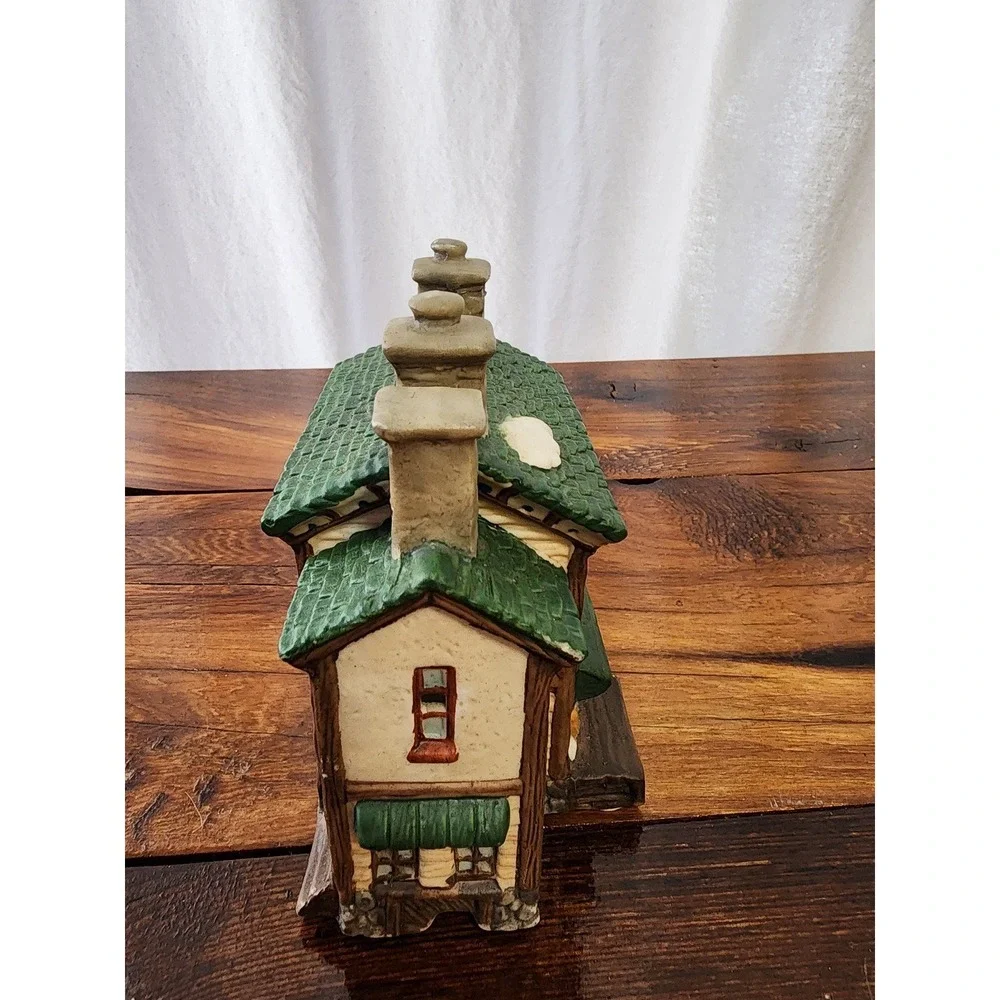 1995 Hometown America General Store‎